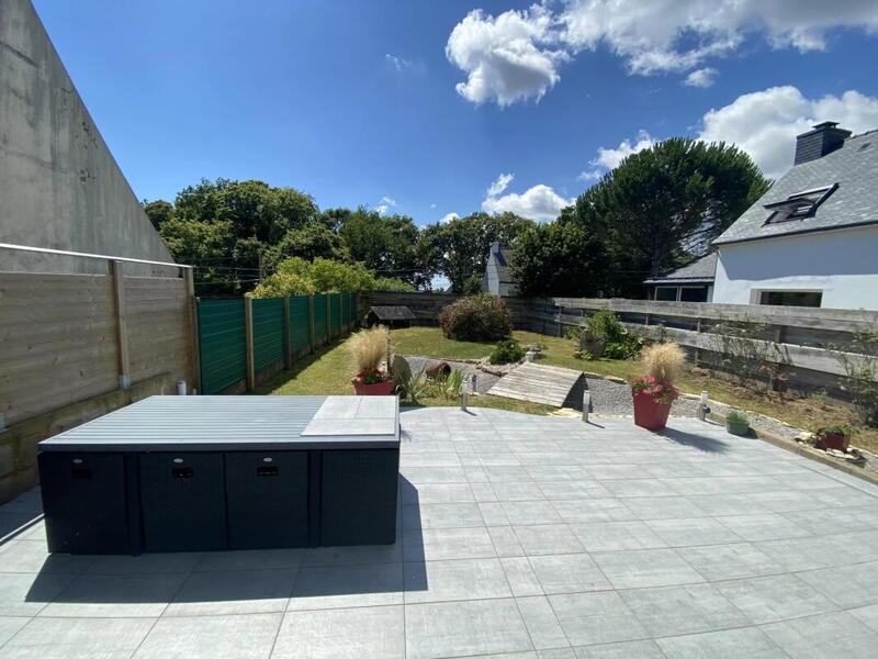 Maison - 205 m² - 8 pièces