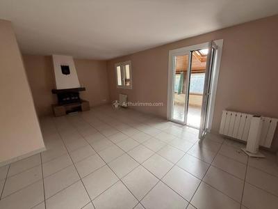 Maison - 102 m² - 5 pièces