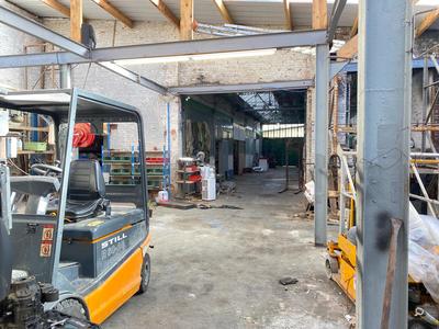 Local commercial - 800 m² - 7 pièces