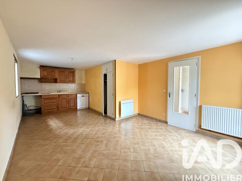 Maison - 250 m² - 9 pièces
