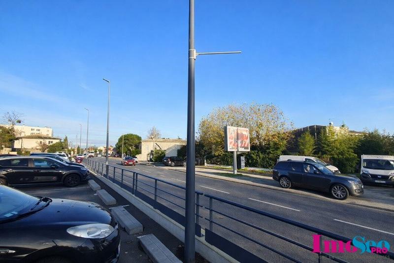 Local commercial - 310 m²