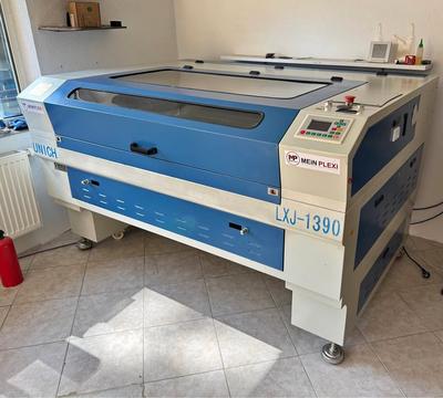 Co2 Lasermaschine 1300 x 900 mm