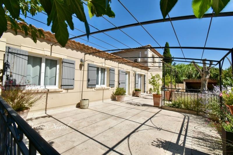 Maison - 150 m² - 5 pièces