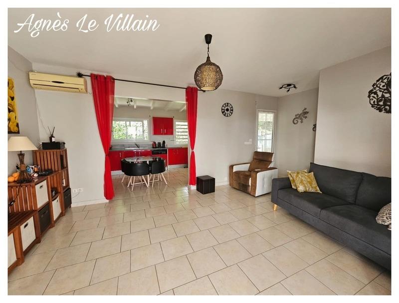 Maison - 85 m² - 4 pièces