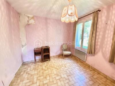 Maison - 184 m² - 11 pièces