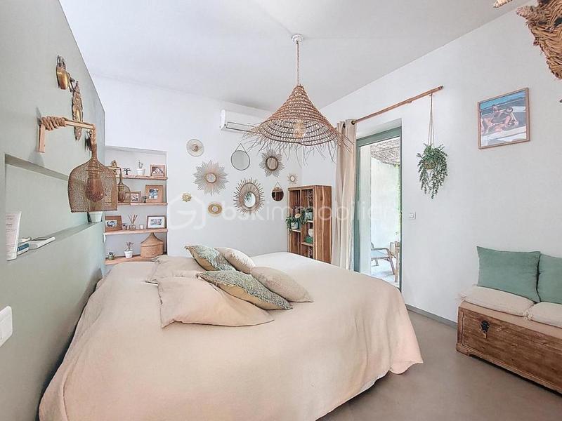 Maison - 254 m² - 8 pièces