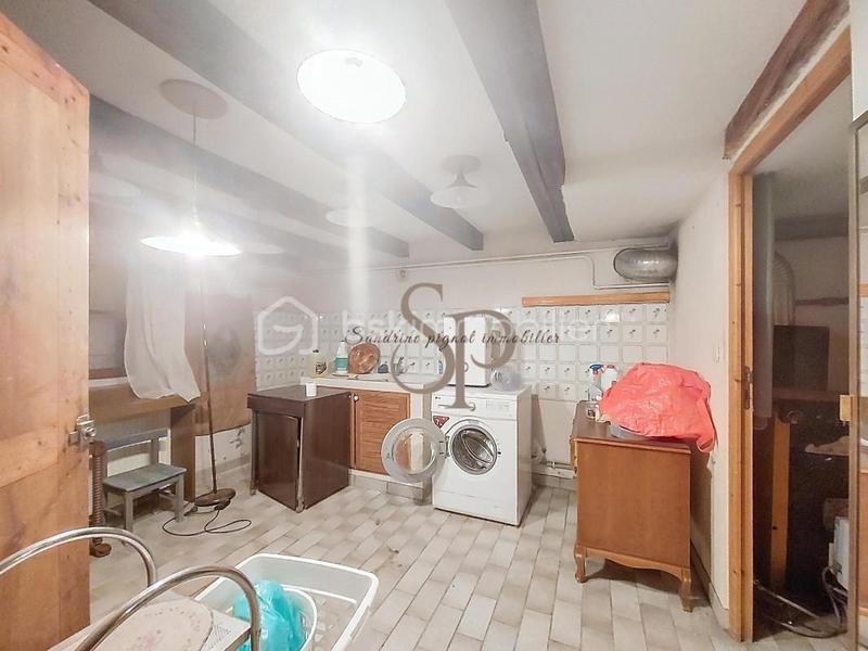 Maison en pierre - 190 m² - 8 pièces