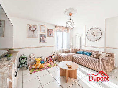 Maison - 80 m² - 6 pièces