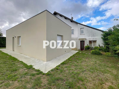 Maison - 342 m² - 18 pièces