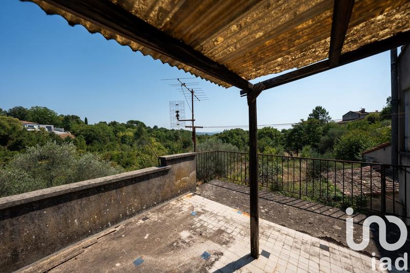 Maison - 270 m² - 10 pièces