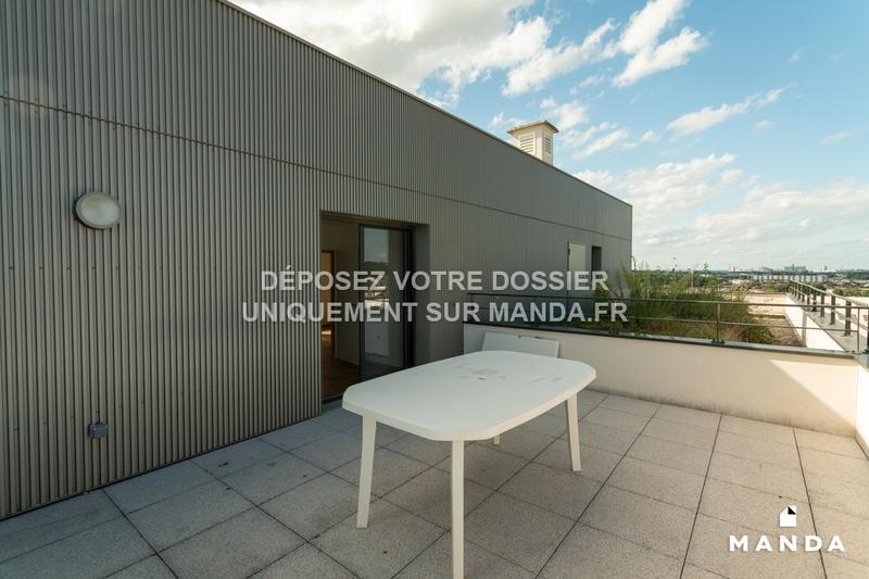 Appartement - 90 m² - 4 pièces