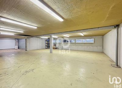Local commercial - 248 m²