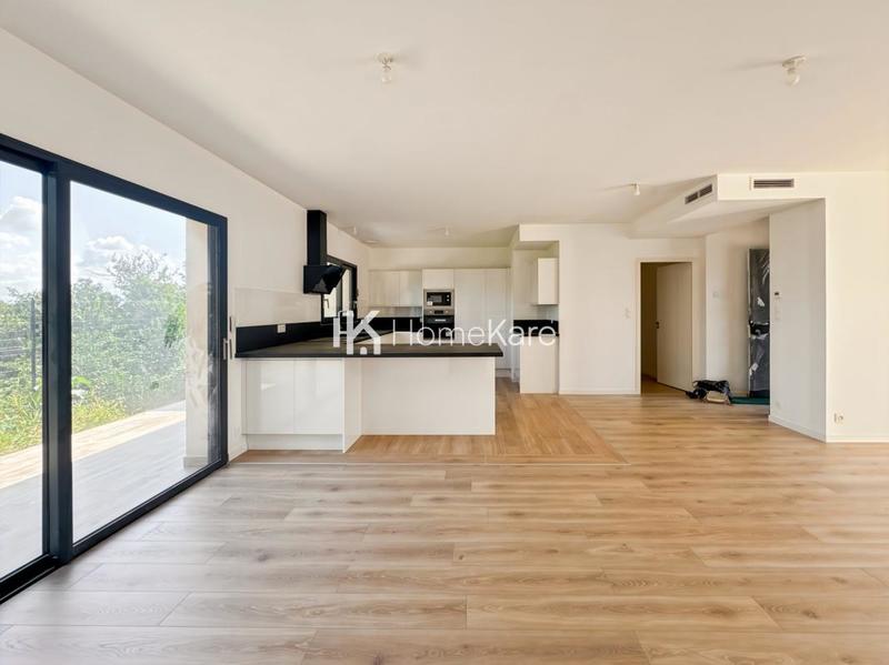 Maison - 122 m² - 5 pièces