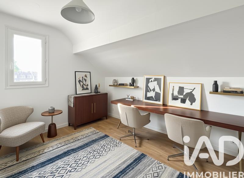 Maison - 200 m² - 8 pièces