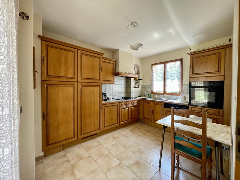 Maison - 92 m² - 4 pièces