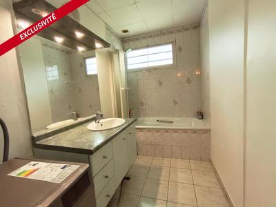 Maison traditionnelle - 110 m² - 6 pièces