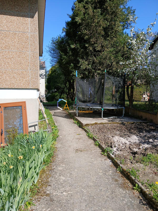 Maison traditionnelle - 105 m² - 5 pièces