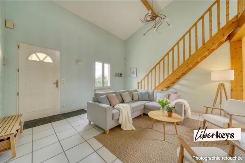 Maison - 110 m² - 4 pièces