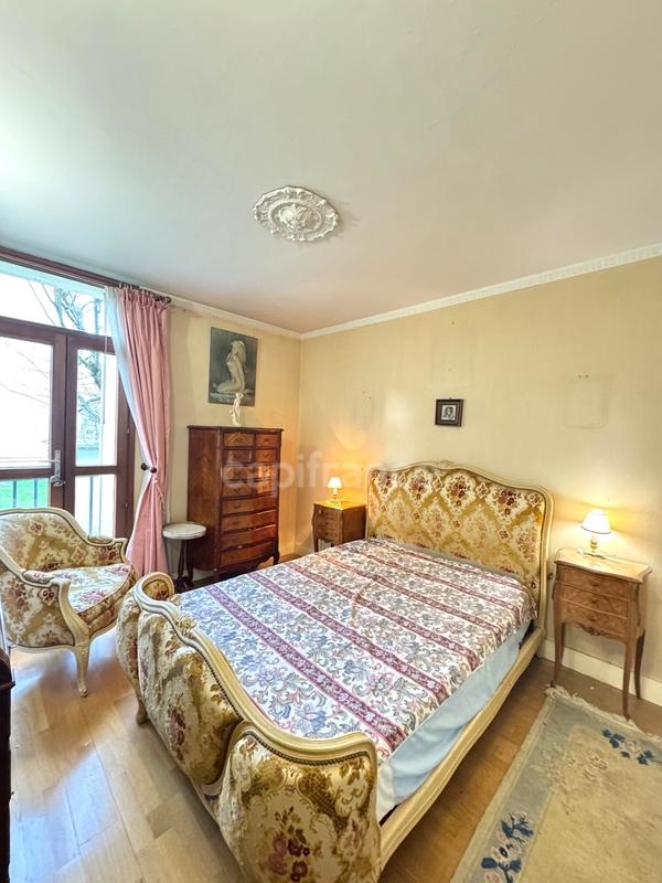 Appartement - 86 m² - 5 pièces