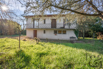 Maison - 111 m² - 4 pièces