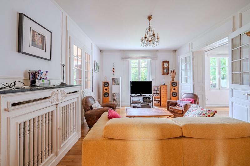 Appartement - 134 m² - 5 pièces