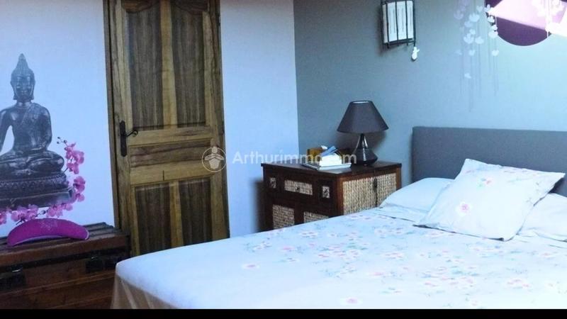 Maison - 262 m² - 7 pièces