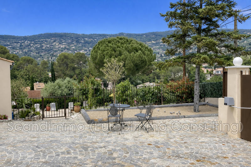 Maison - 141 m² - 5 pièces