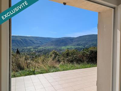 Maison - 88 m² - 4 pièces