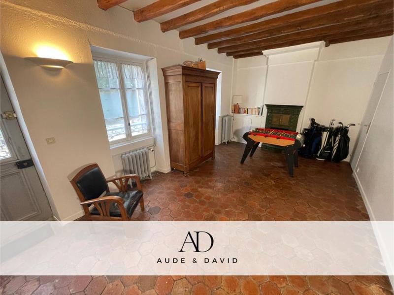 Maison - 229 m² - 10 pièces