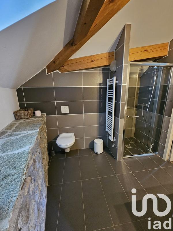 Maison - 287 m² - 10 pièces