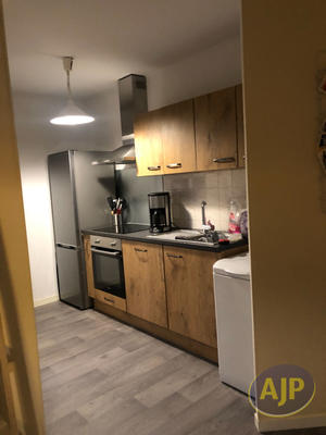 Appartement - 57 m² - 3 pièces