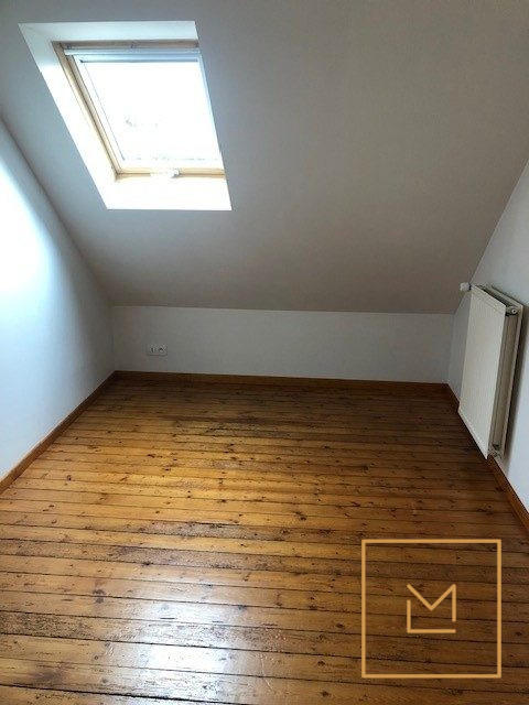 Maison - 92 m² - 5 pièces