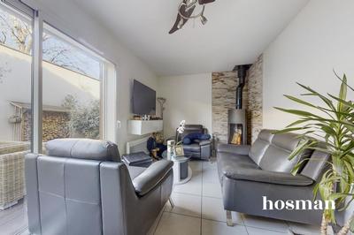 Maison - 80 m² - 4 pièces