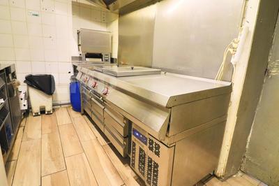 Fonds de commerce - 100 m²