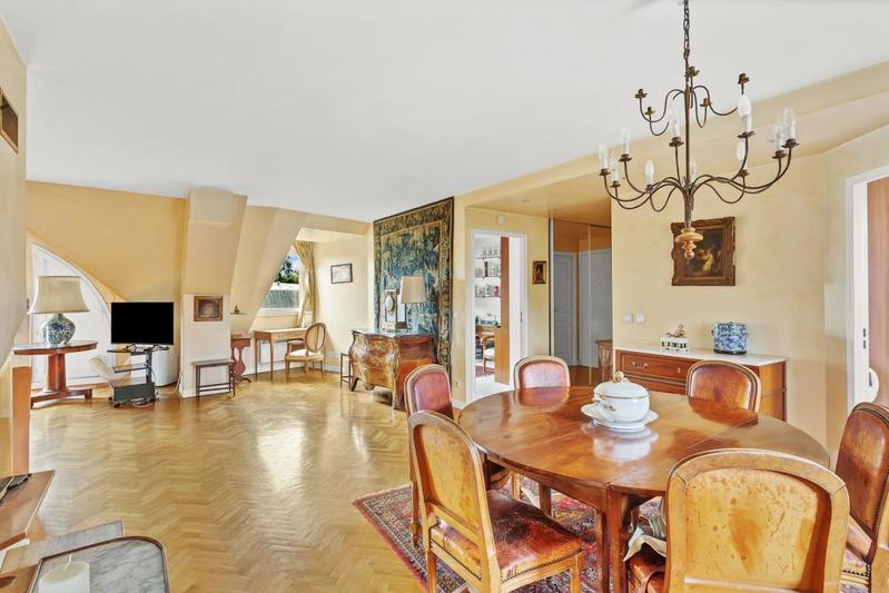 Appartement - 91 m² - 4 pièces