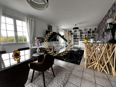 Maison traditionnelle - 139 m² - 5 pièces