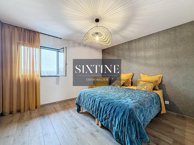 Maison contemporaine - 131 m² - 5 pièces