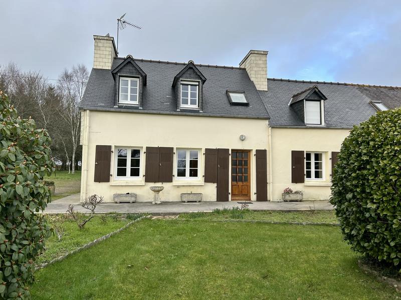 Maison - 85 m² - 4 pièces