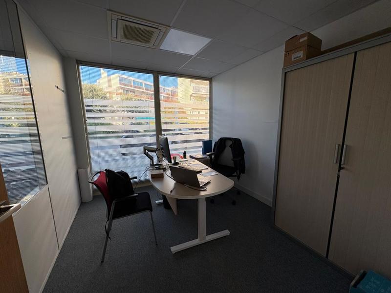 Local commercial - 237 m²