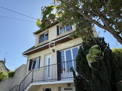 Maison - 125 m² - 7 pièces