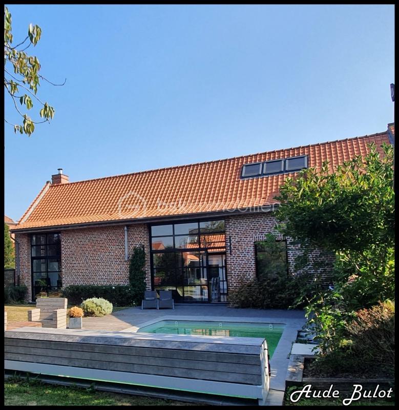 Corps de ferme - 287 m² - 10 pièces