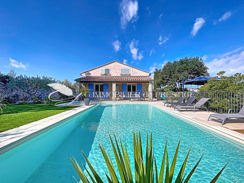 Villa - 146 m² - 6 pièces