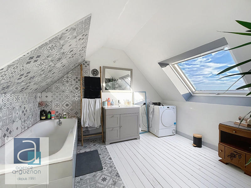 Maison - 103 m² - 5 pièces