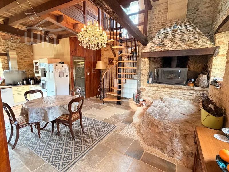 Manoir - 160 m² - 6 pièces