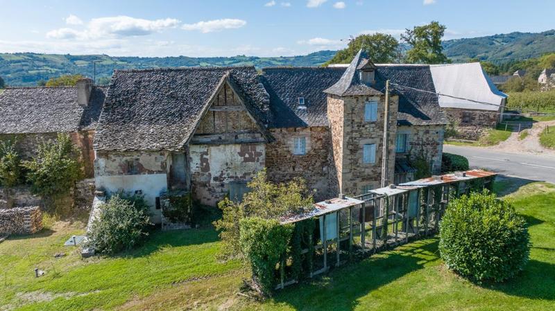 Maison - 166 m² - 7 pièces