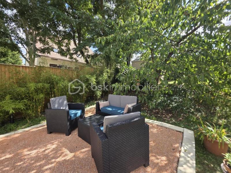 Pavillon - 120 m² - 5 pièces