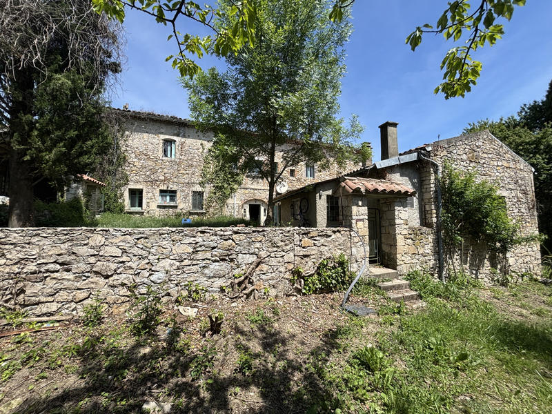 Bastide - 600 m² - 14 pièces