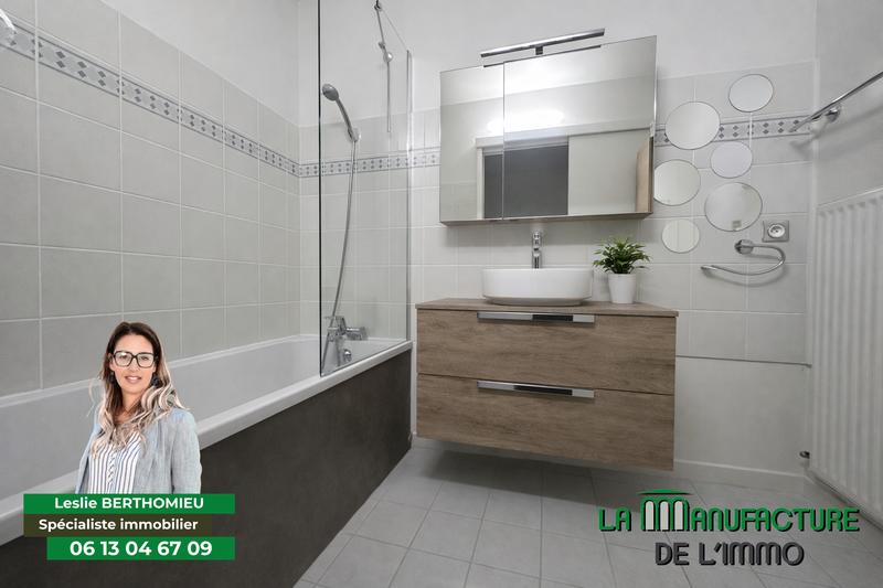 Appartement - 85 m² - 4 pièces