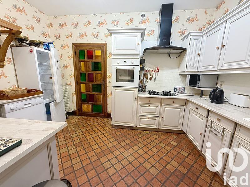 Appartement - 197 m² - 6 pièces