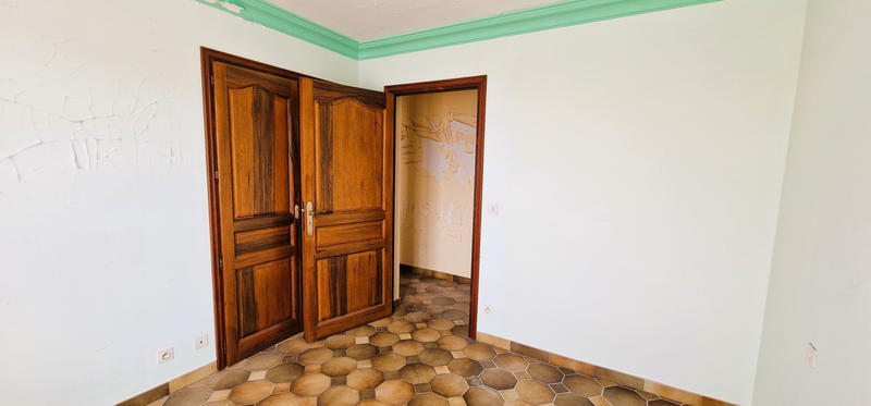 Maison - 200 m² - 6 pièces